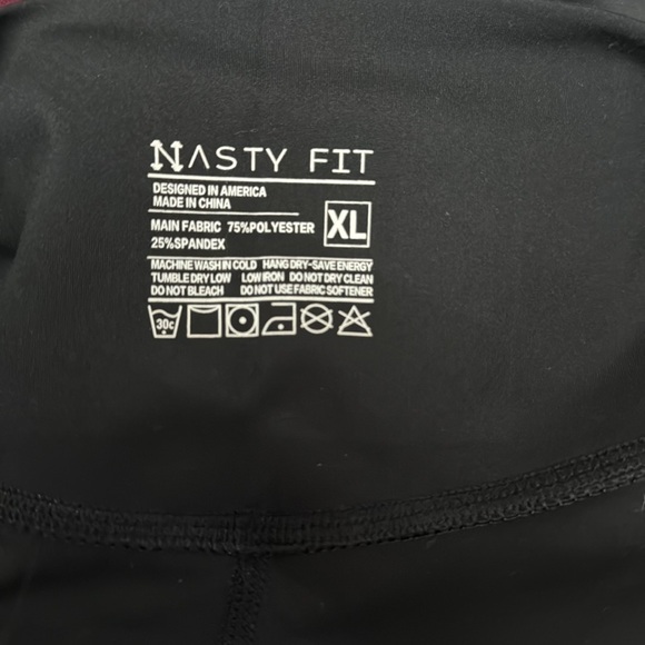 Black and Red Bike Shorts with Elastic Waistband - Picture 5 of 5